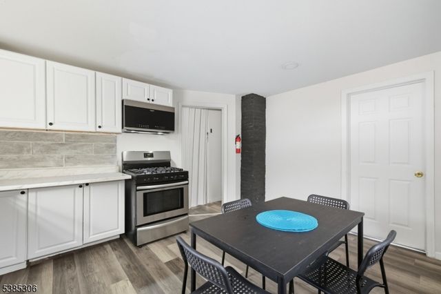 212 Rt23, Hamburg Boro, NJ 07419