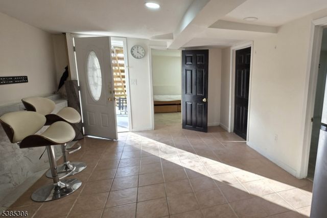 212 Rt23, Hamburg Boro, NJ 07419