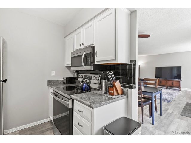 9195 E Lehigh Ave 169, Denver, CO 80237