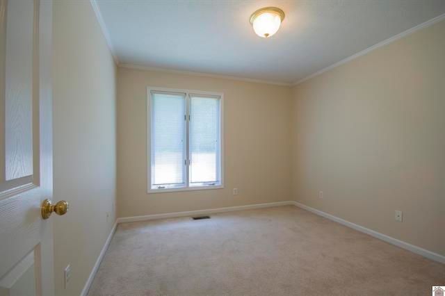 5073 Hill Terrace, Paducah, KY 42001