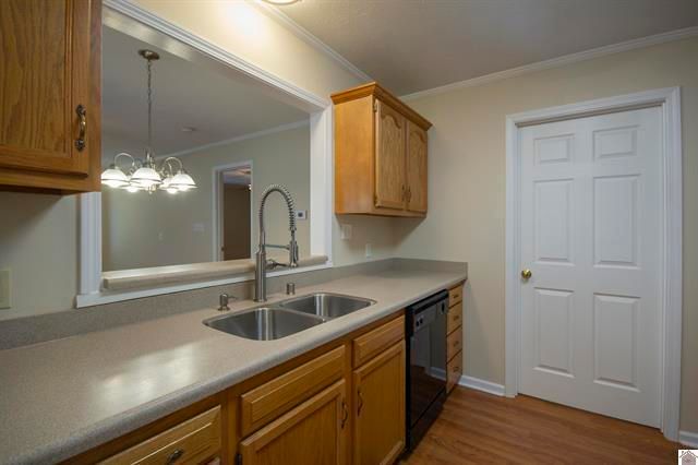 5073 Hill Terrace, Paducah, KY 42001
