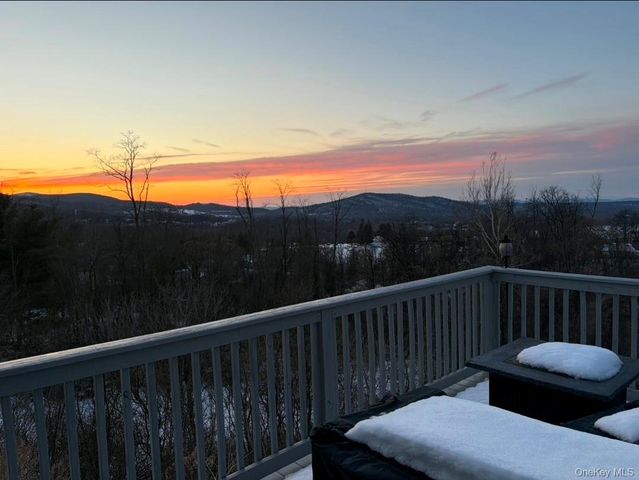 24 Sebastian Court, Hopewell Junction, NY 12533