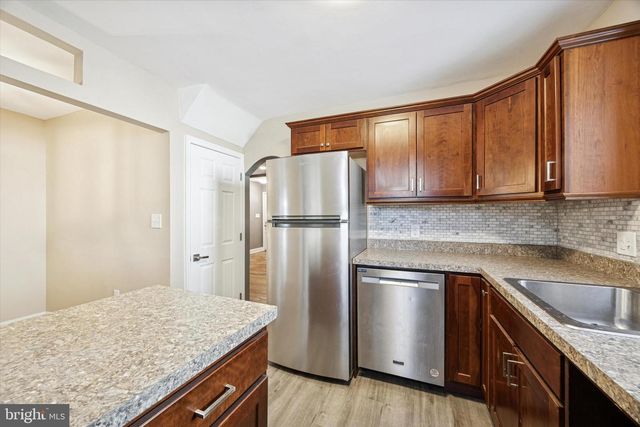 703 N PROVIDENCE RD, Media, PA 19063