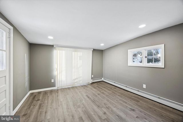 703 N PROVIDENCE RD, Media, PA 19063