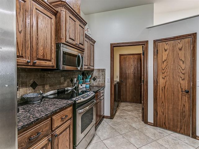 30191 N 2970 Road, Cashion, OK 73016