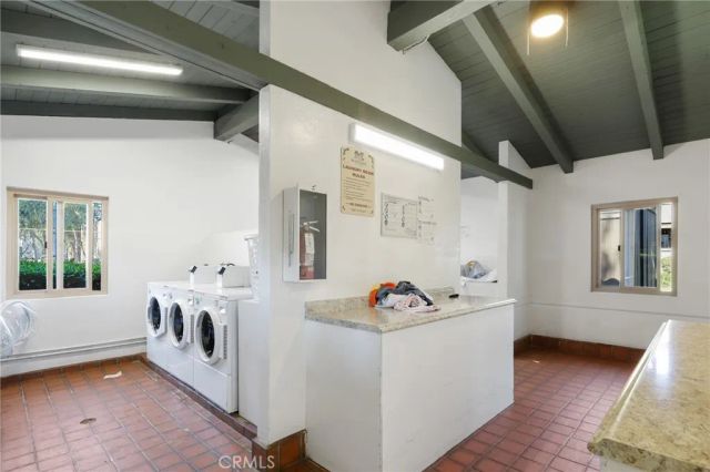 1345 Cabrillo Park Drive Q02, Santa Ana, CA 92701