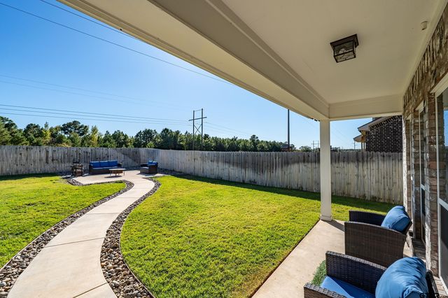 15447 Anna Ln, Lindale, TX 75771