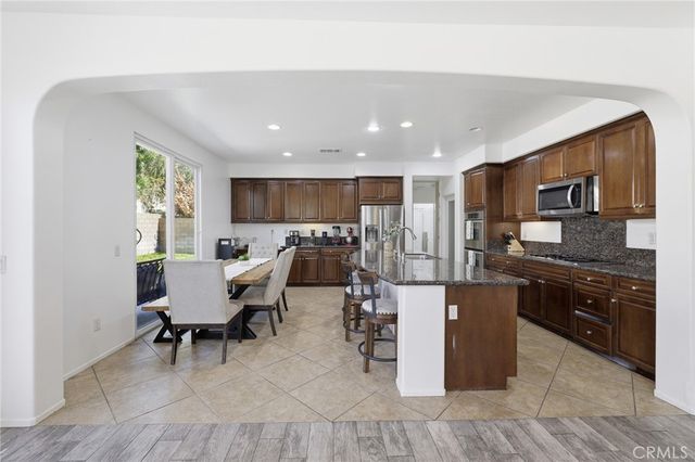 44106 Raven ln, Lancaster, CA 93536