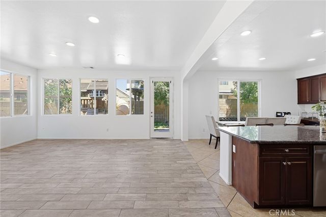 44106 Raven ln, Lancaster, CA 93536