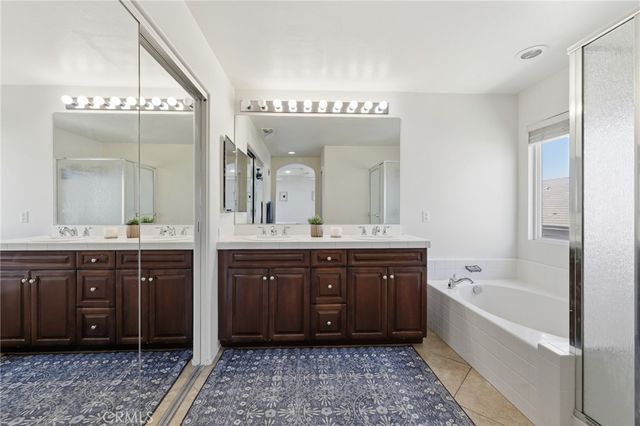 44106 Raven ln, Lancaster, CA 93536