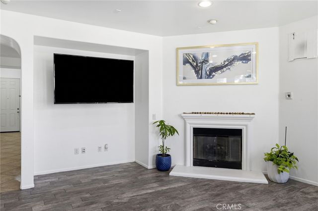 44106 Raven ln, Lancaster, CA 93536