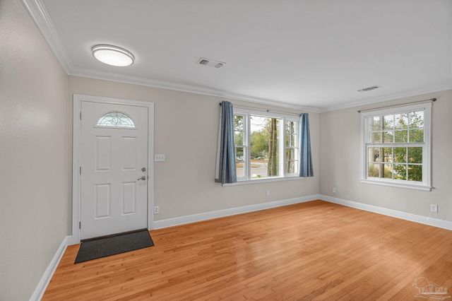 830 Moreno St, Pensacola, FL 32501