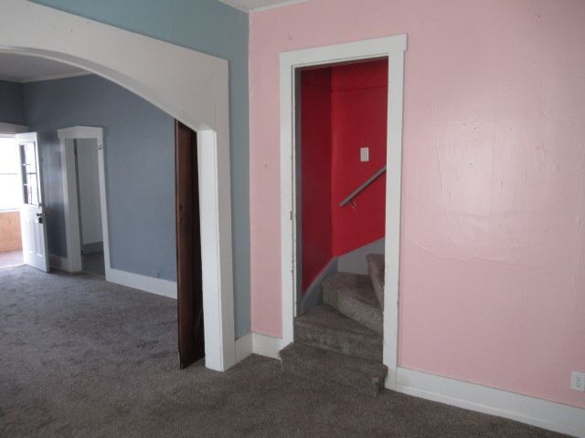 1208 Marshall Avenue, Paris, IL 61944