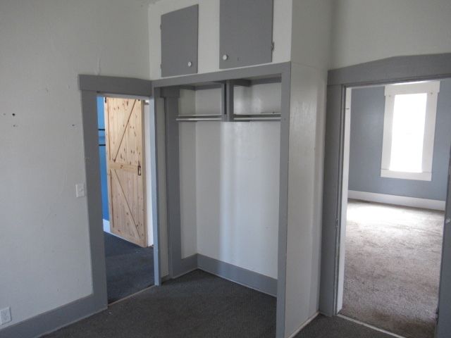 1208 Marshall Avenue, Paris, IL 61944