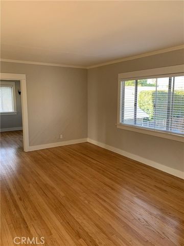 367 Loma, Long Beach, CA 90814