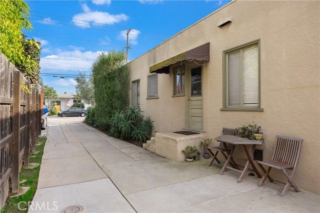 367 Loma, Long Beach, CA 90814