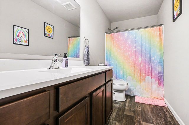 30861 Mission Street, Paw Paw, MI 49079