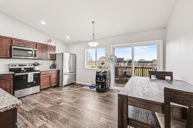 30861 Mission Street, Paw Paw, MI 49079