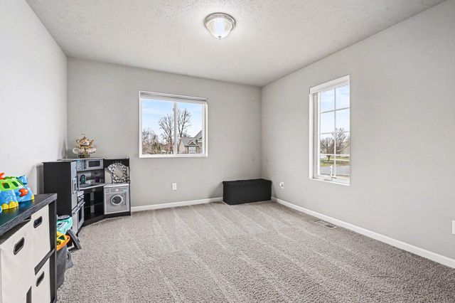 30861 Mission Street, Paw Paw, MI 49079