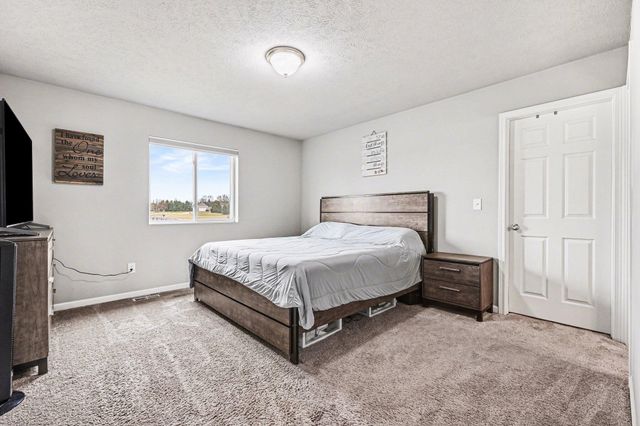 30861 Mission Street, Paw Paw, MI 49079