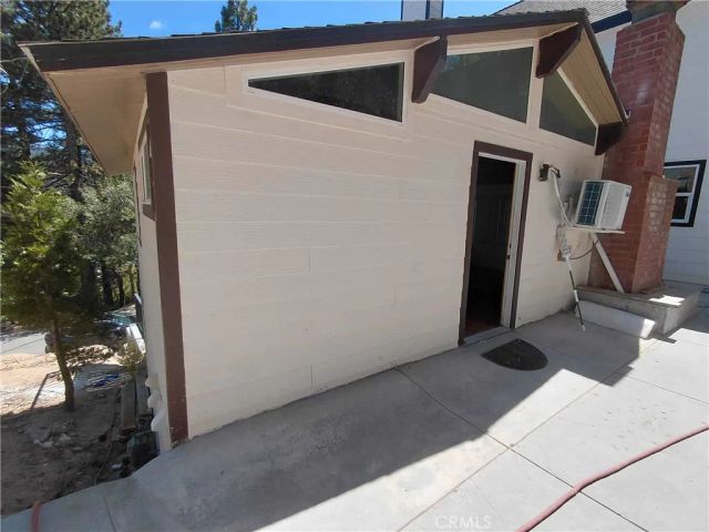 32987 Arrowbear, Running Springs, CA 92382