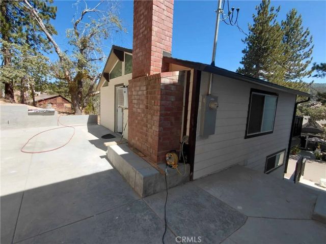 32987 Arrowbear, Running Springs, CA 92382