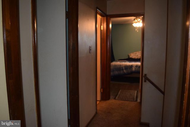 72 SALEM RD, Schwenksville, PA 19473