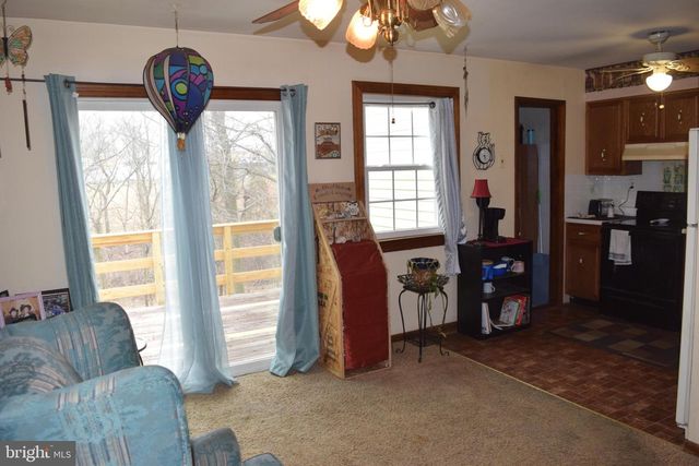 72 SALEM RD, Schwenksville, PA 19473