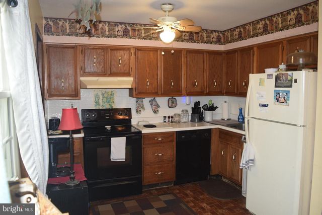 72 SALEM RD, Schwenksville, PA 19473