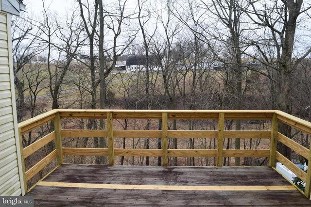 72 SALEM RD, Schwenksville, PA 19473