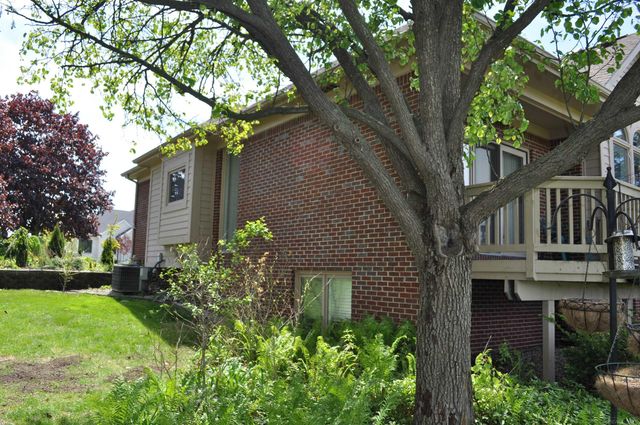 1138 Saint Andrews Avenue, Highland Twp, MI 48357