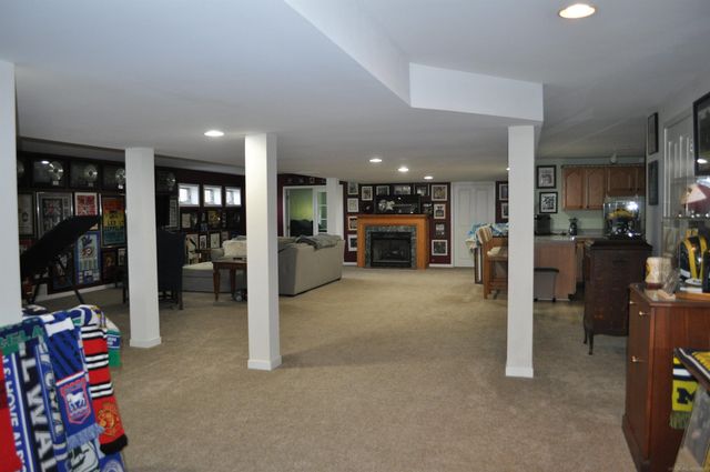 1138 Saint Andrews Avenue, Highland Twp, MI 48357