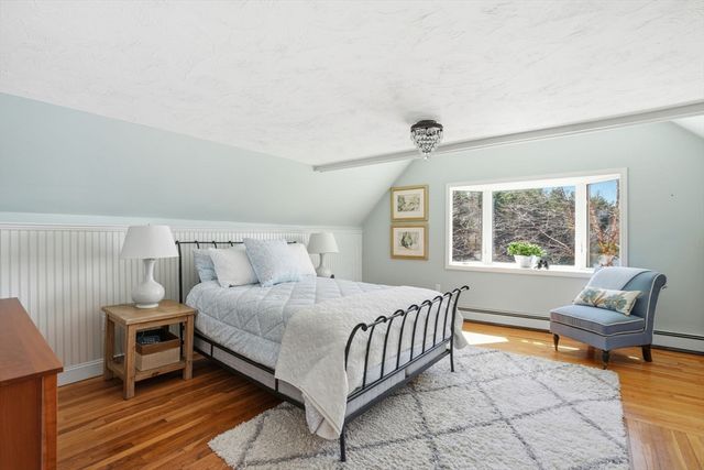 91 Phillips Rd, Pembroke, MA 02359