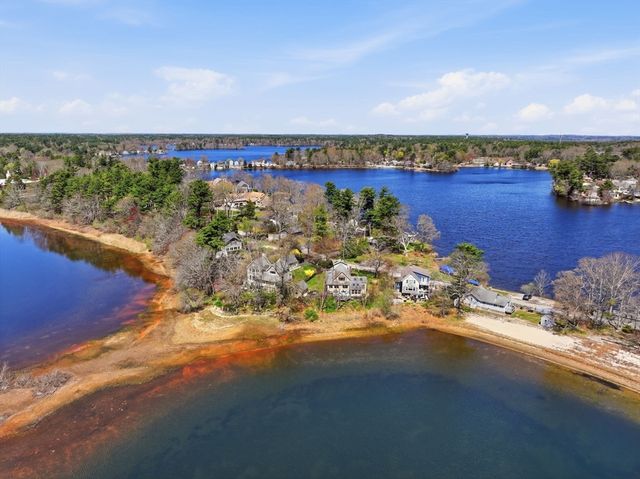 91 Phillips Rd, Pembroke, MA 02359