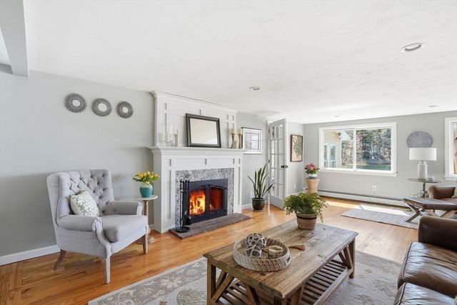 91 Phillips Rd, Pembroke, MA 02359