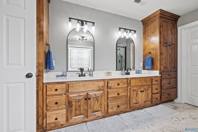 14847 Cherokee Trail, Athens, AL 35613