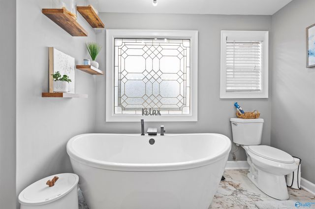 14847 Cherokee Trail, Athens, AL 35613