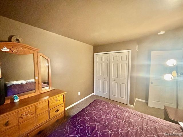 23300 Brentwood Drive, Trenton, MI 48183