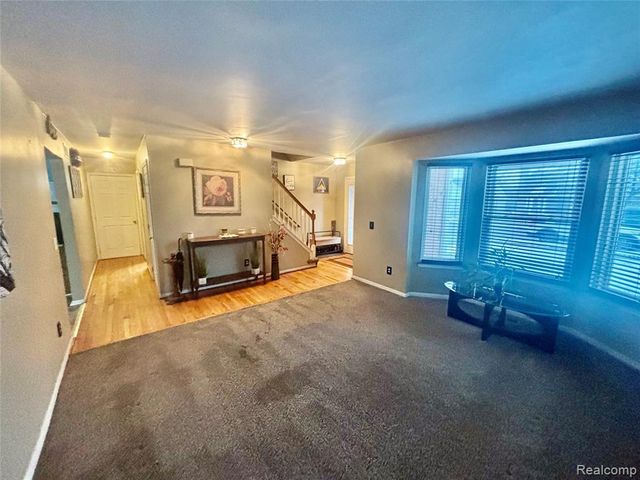 23300 Brentwood Drive, Trenton, MI 48183