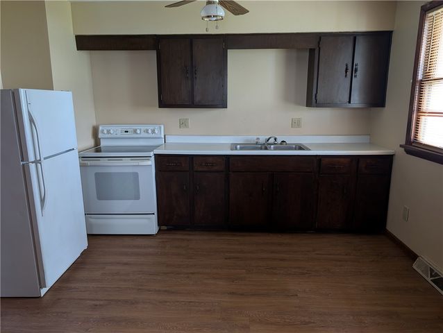623.5 Conrad, Charleroi Boro, PA 15022