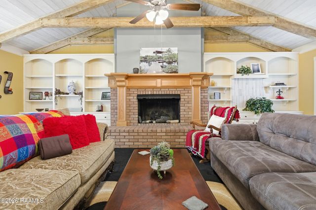 6615 N University Avenue, Carencro, LA 70520