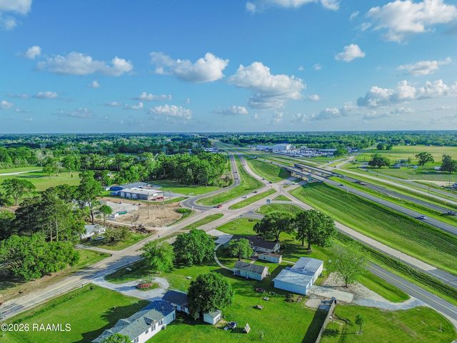 6615 N University Avenue, Carencro, LA 70520