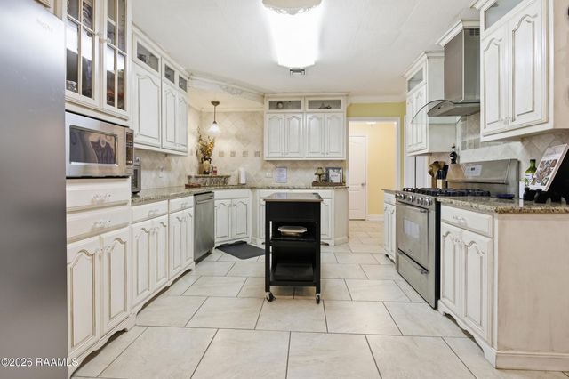 6615 N University Avenue, Carencro, LA 70520