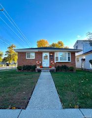 4173 Jackson Street, Dearborn Heights, MI 48125