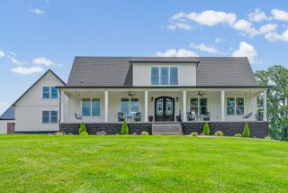 2947 Ellis Rd, Cedar Hill, TN 37032