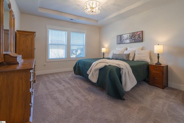 39 Larson Drive, Simpsonville, SC 29681