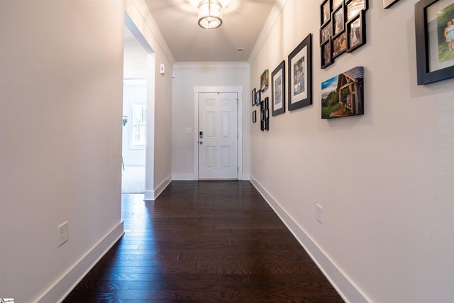 39 Larson Drive, Simpsonville, SC 29681