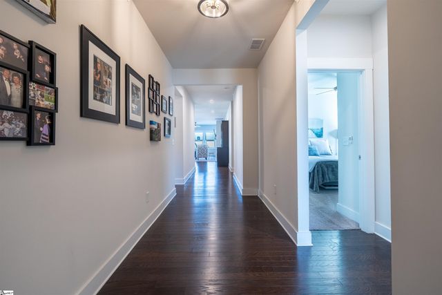 39 Larson Drive, Simpsonville, SC 29681