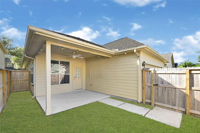 17255 Lafayette Hollow Lane, Humble, TX 77346