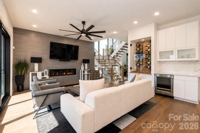308 Frazier Avenue, Charlotte, NC 28216